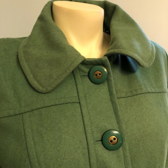 Green Coat from ModCloth - Picture 2 of 8